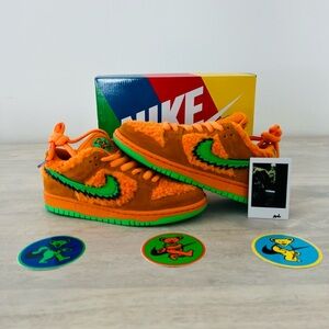 Size 4 Nike SB Dunk Low x Grateful Dead Orange Dunks RARE